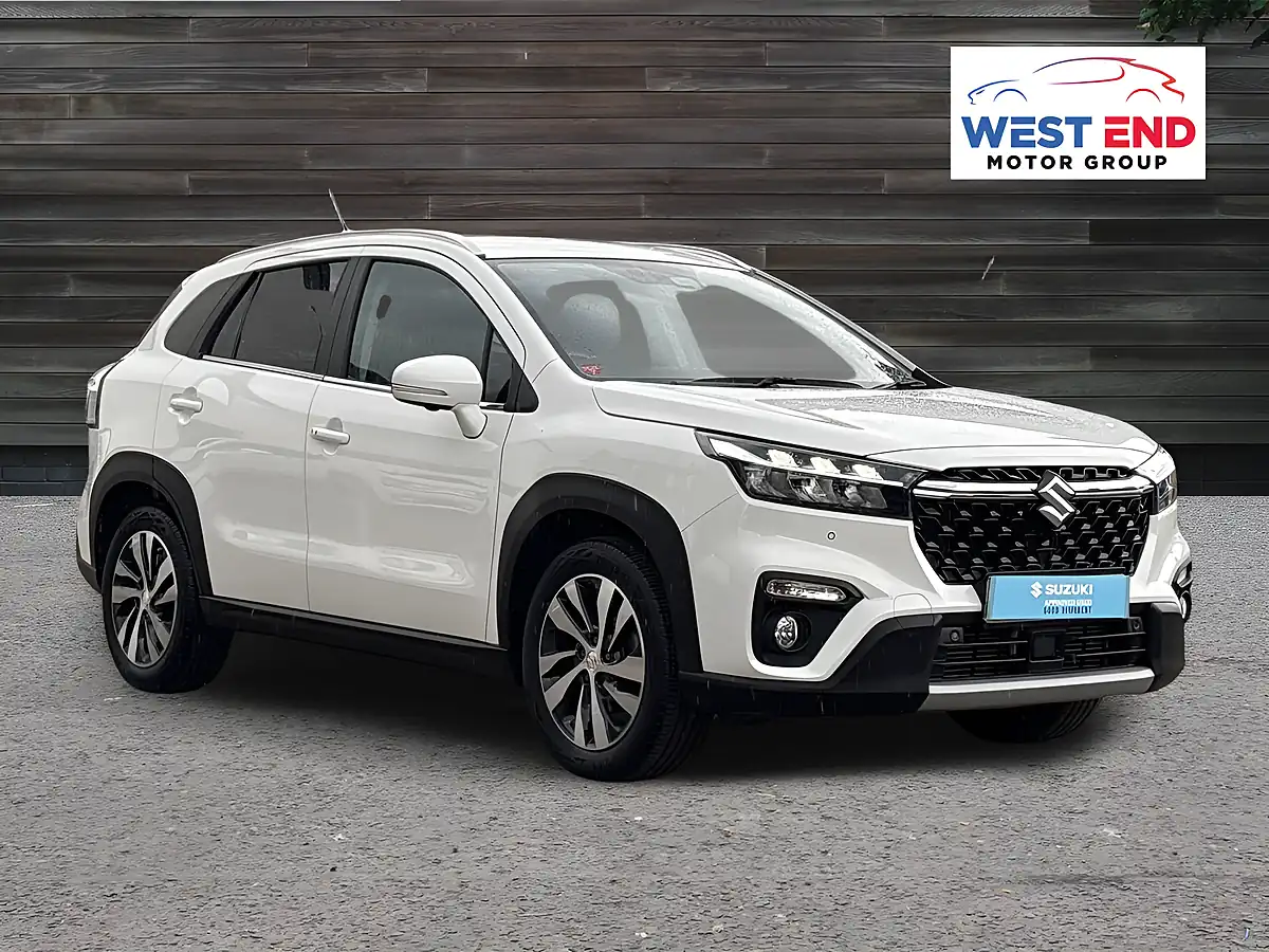 Used 2023 Suzuki S-Cross Ultra White - Front View