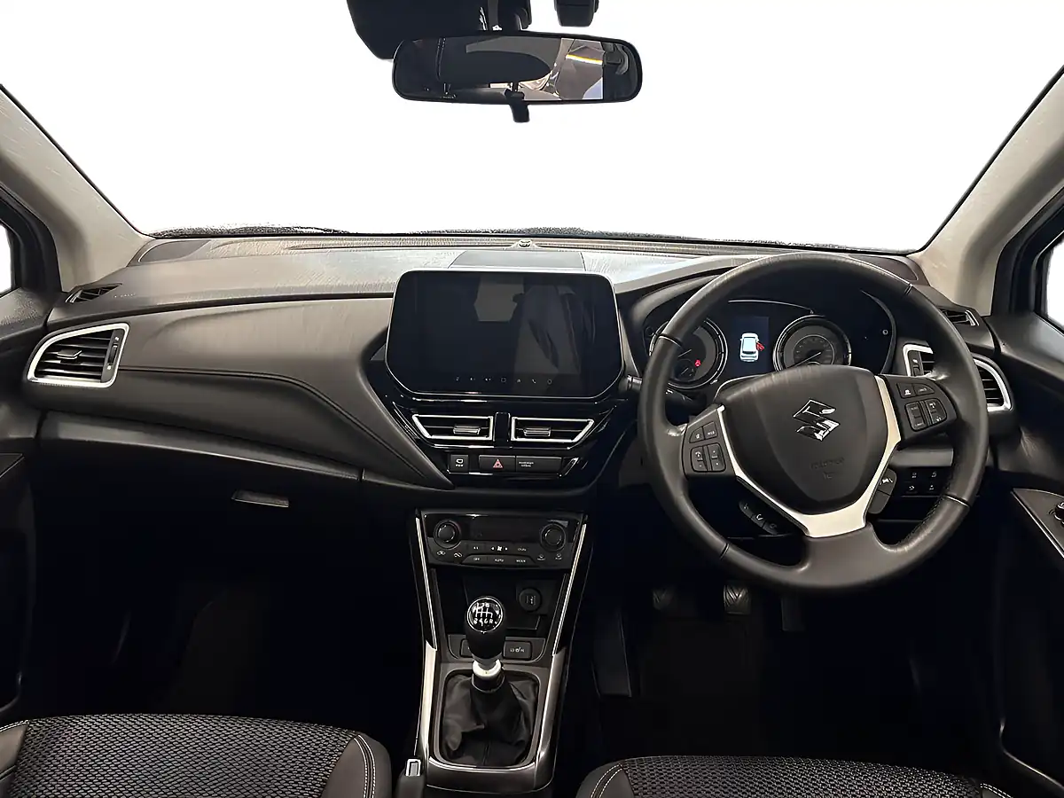Used 2023 Suzuki S-Cross Ultra White - Interior and Exterior details 11