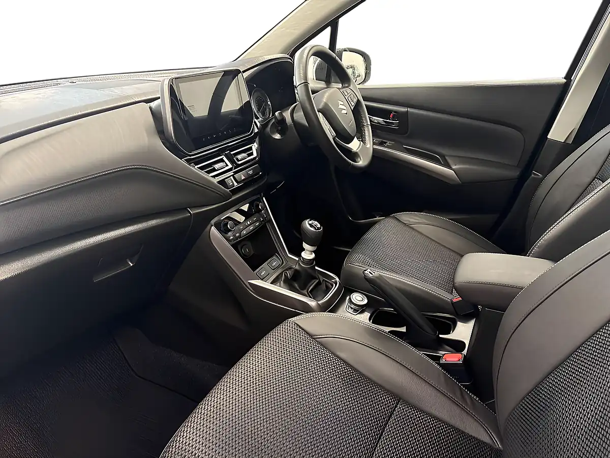 Used 2023 Suzuki S-Cross Ultra White - Interior and Exterior details 12
