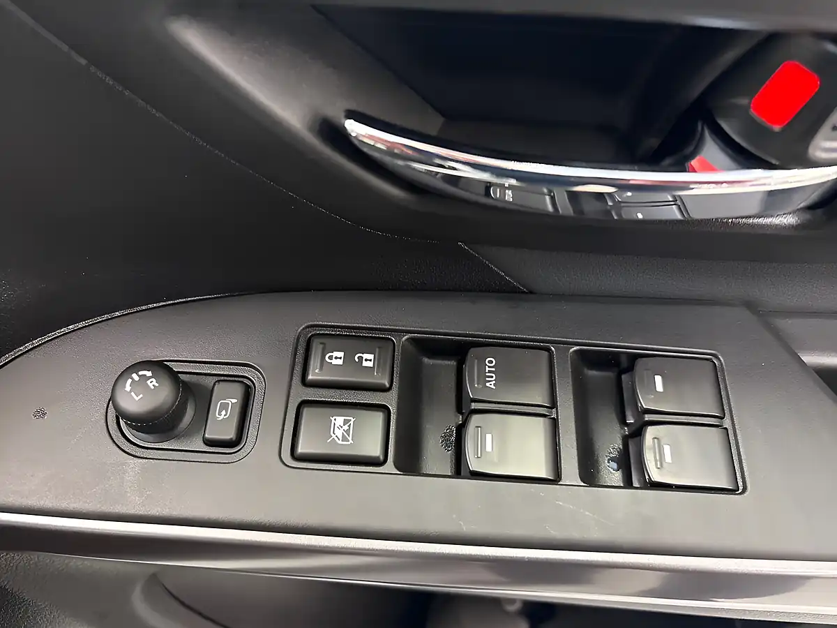 Used 2023 Suzuki S-Cross Ultra White - Interior and Exterior details 16
