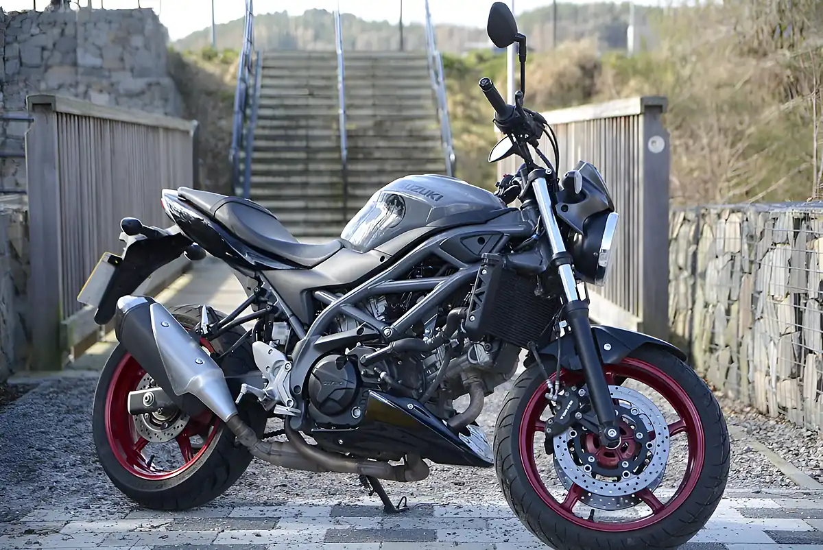 Used 2023 Suzuki SV650 Euro 5 Black - Front View