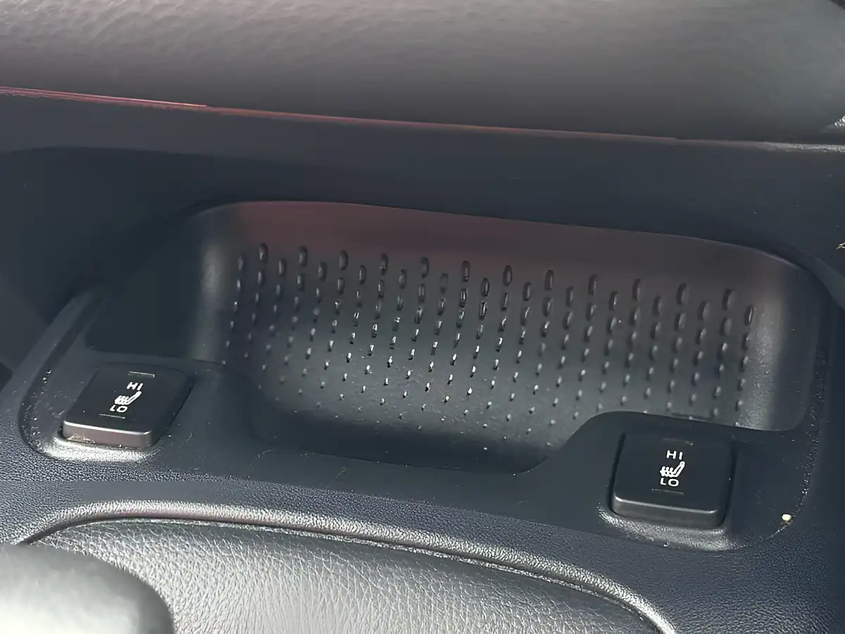 Used 2023 Suzuki Swace Motion Black - Interior and Exterior details 15