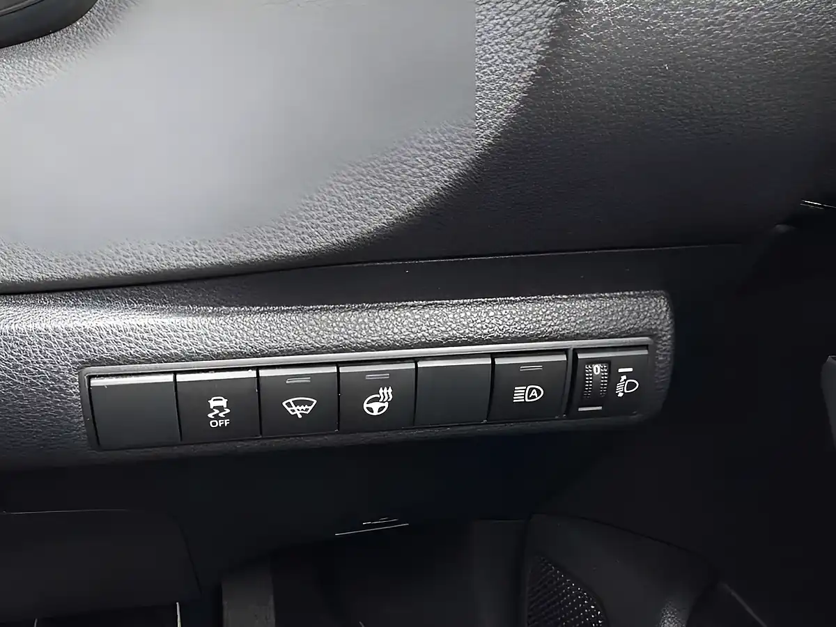 Used 2023 Suzuki Swace Motion Black - Interior and Exterior details 19