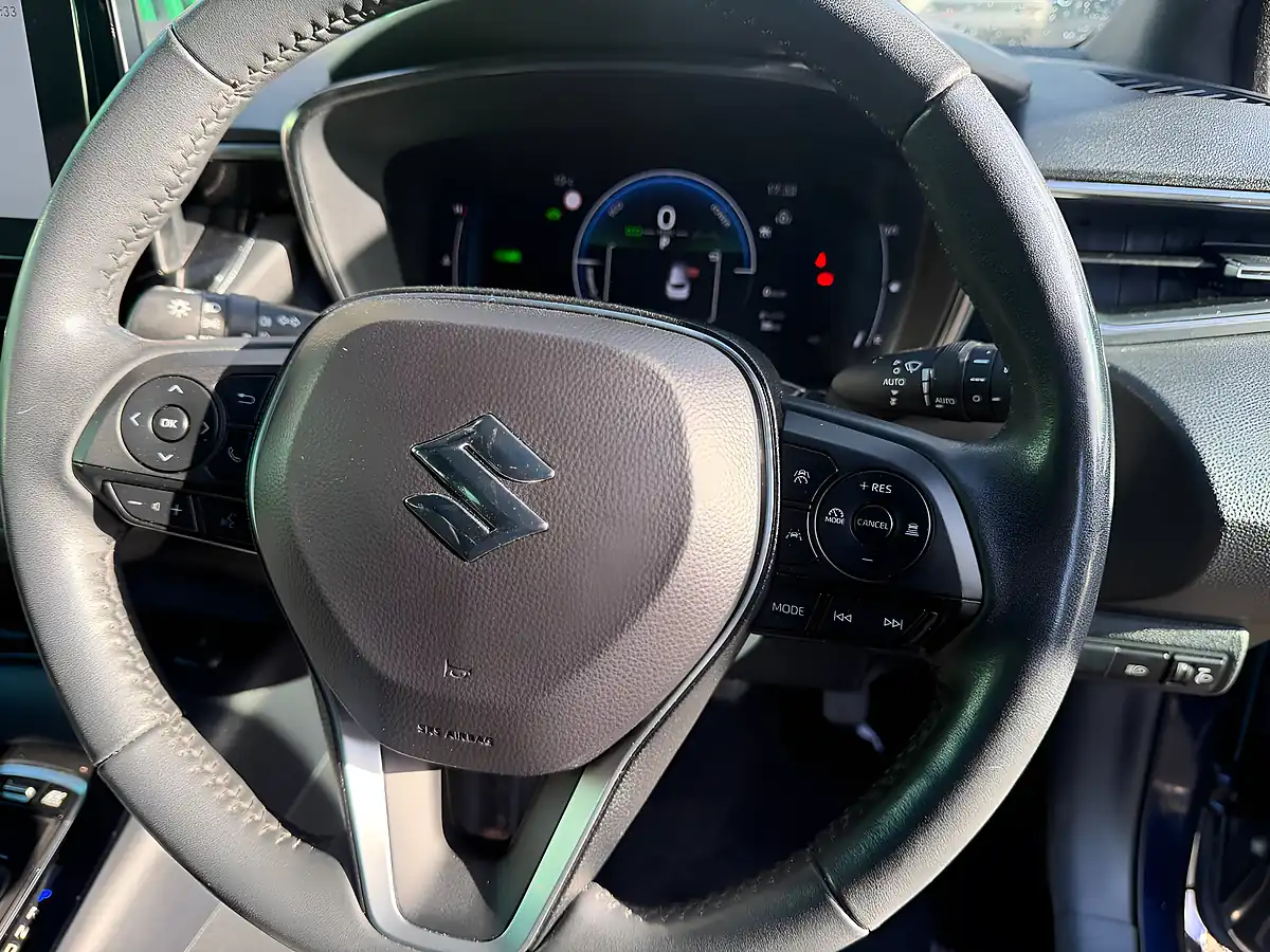 Used 2023 Suzuki Swace Motion Blue - Interior and Exterior details 13