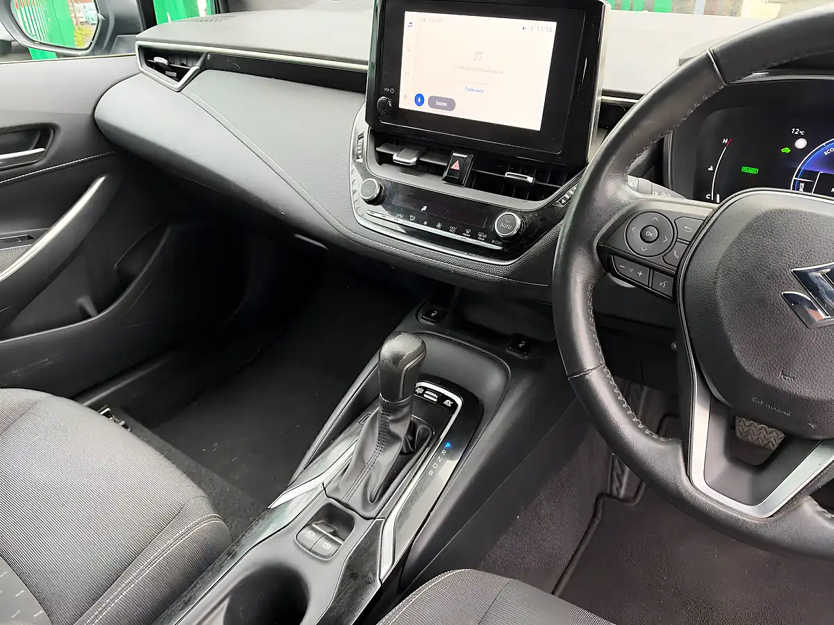 Used 2023 Suzuki Swace Motion Blue - Interior and Exterior details 13