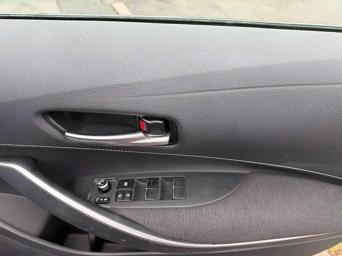 Used 2023 Suzuki Swace Motion Blue - Interior and Exterior details 18