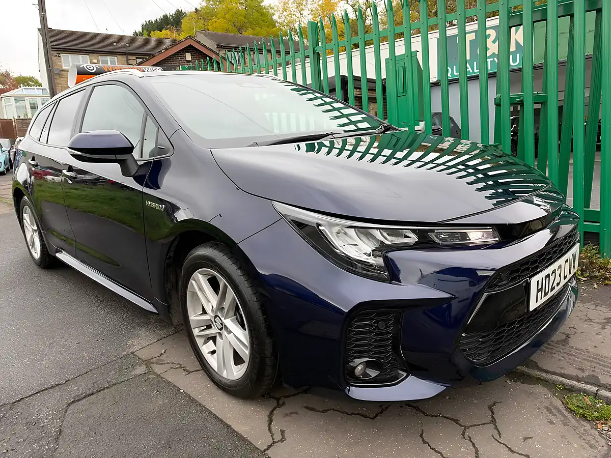 Used 2023 Suzuki Swace Motion Blue - Interior and Exterior details 5