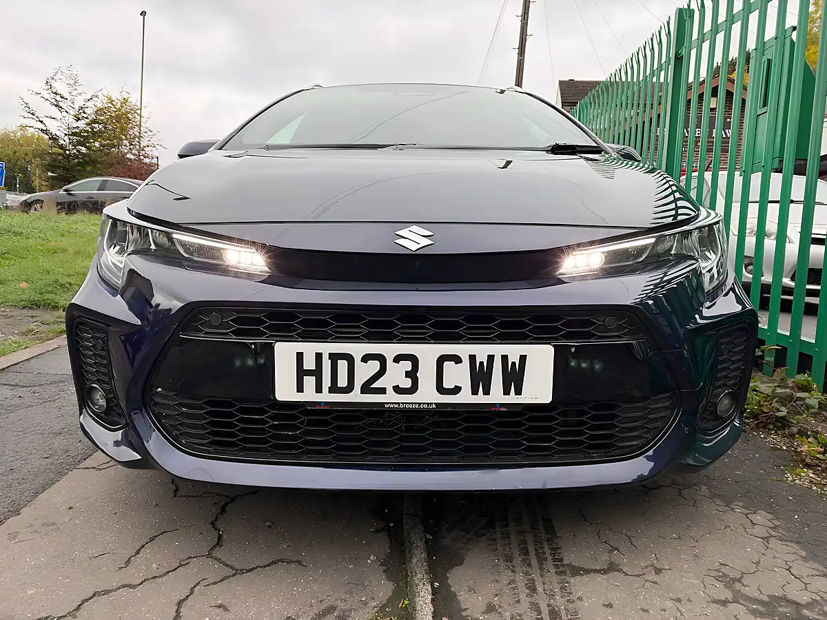 Used 2023 Suzuki Swace Motion Blue - Interior and Exterior details 7