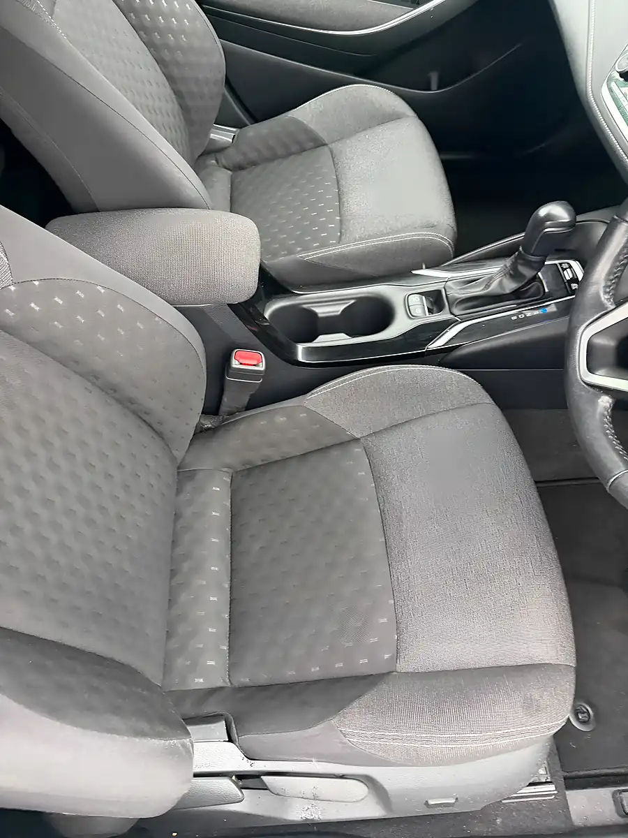Used 2023 Suzuki Swace Motion White - Interior and Exterior details 15