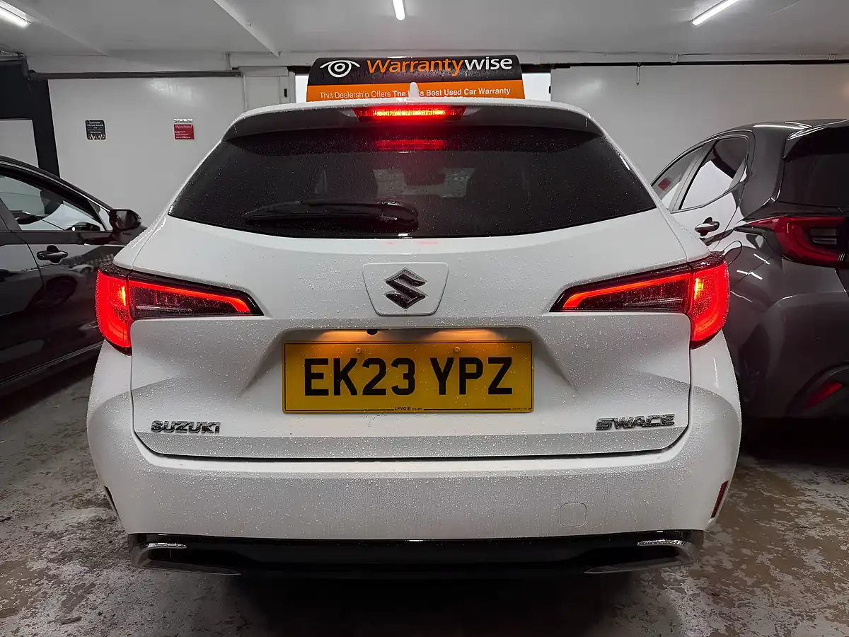 Used 2023 Suzuki Swace Motion White - Interior and Exterior details 19