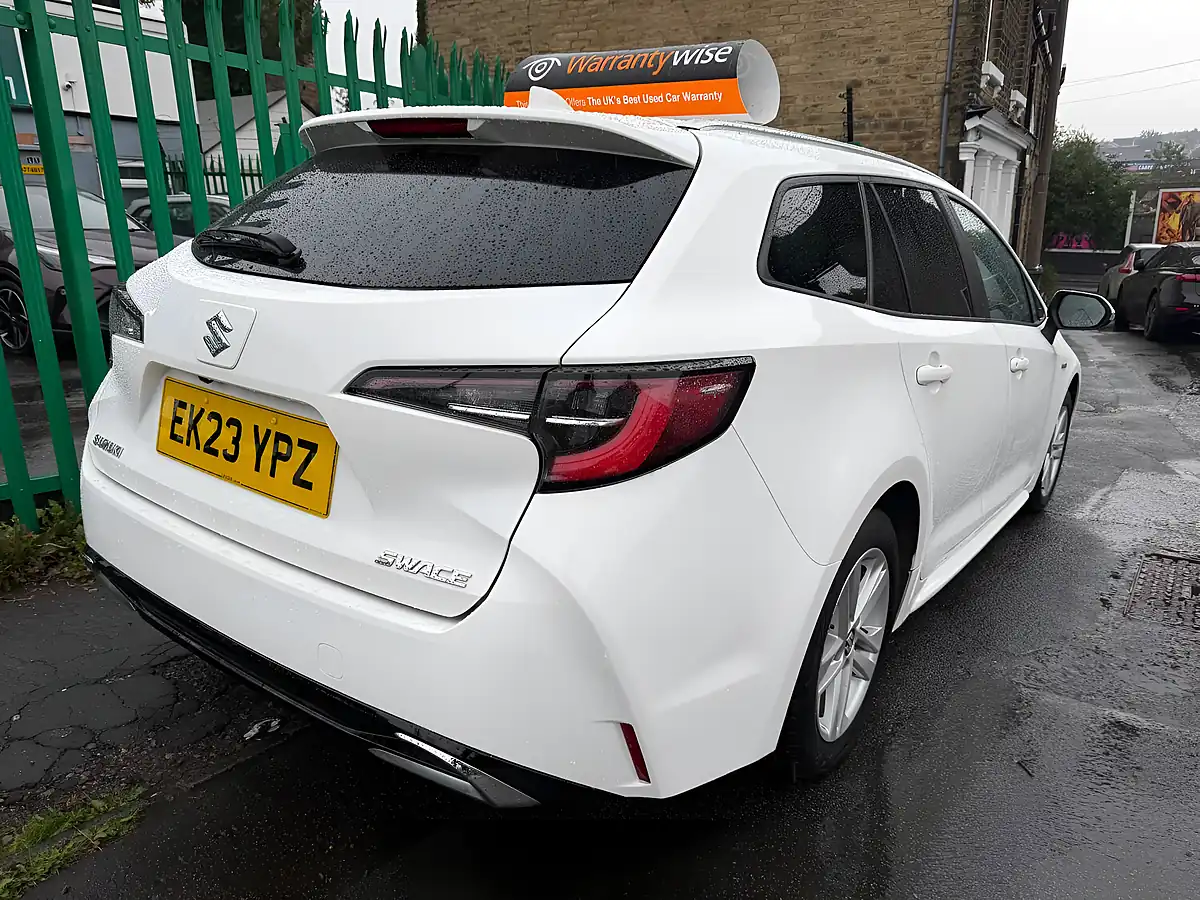 Used 2023 Suzuki Swace Motion White - Interior and Exterior details 3