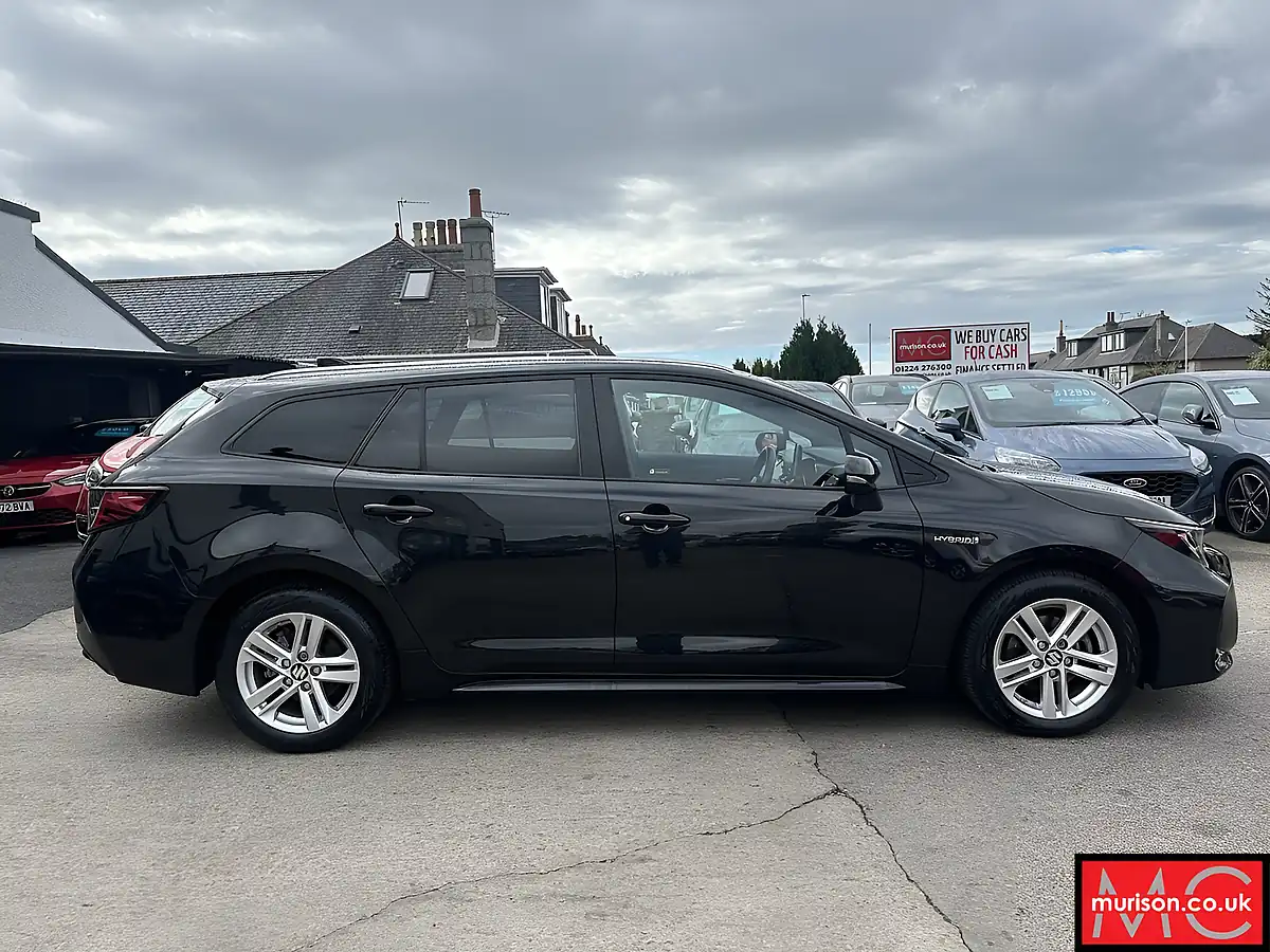 Used 2023 Suzuki Swace Sz-T Black - Interior and Exterior details 3