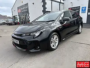 Used 2023 Suzuki Swace Sz-T Black - Interior and Exterior details 5