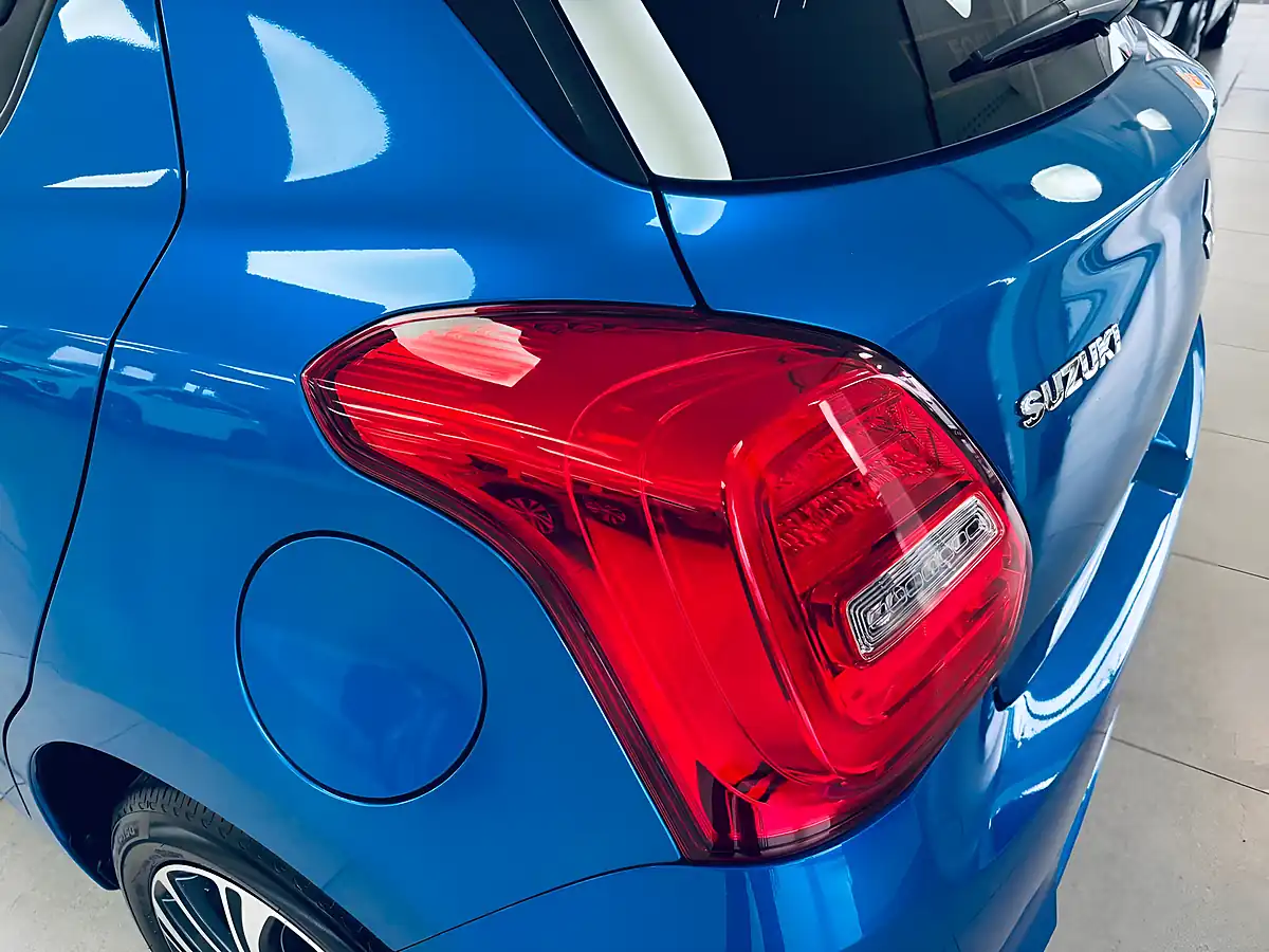 Used 2023 Suzuki Swift Sz-L Blue - Interior and Exterior details 17