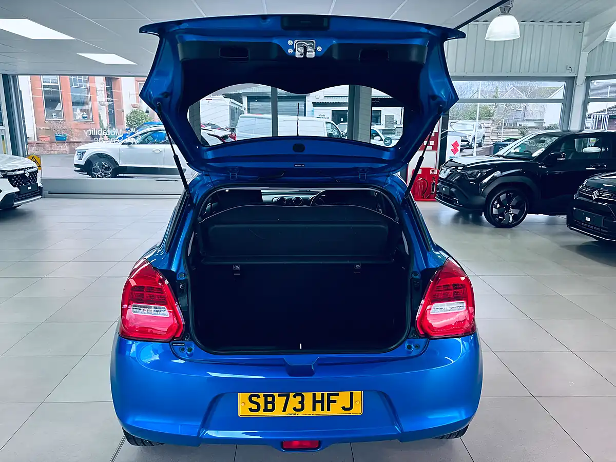 Used 2023 Suzuki Swift Sz-L Blue - Interior and Exterior details 20
