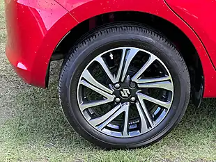 Used 2023 Suzuki Swift Sz-L Red - Interior and Exterior details 10