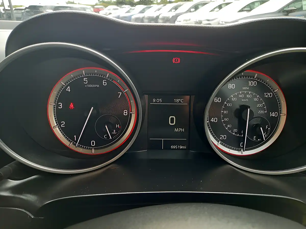 Used 2023 Suzuki Swift Sz-L Red - Interior and Exterior details 14