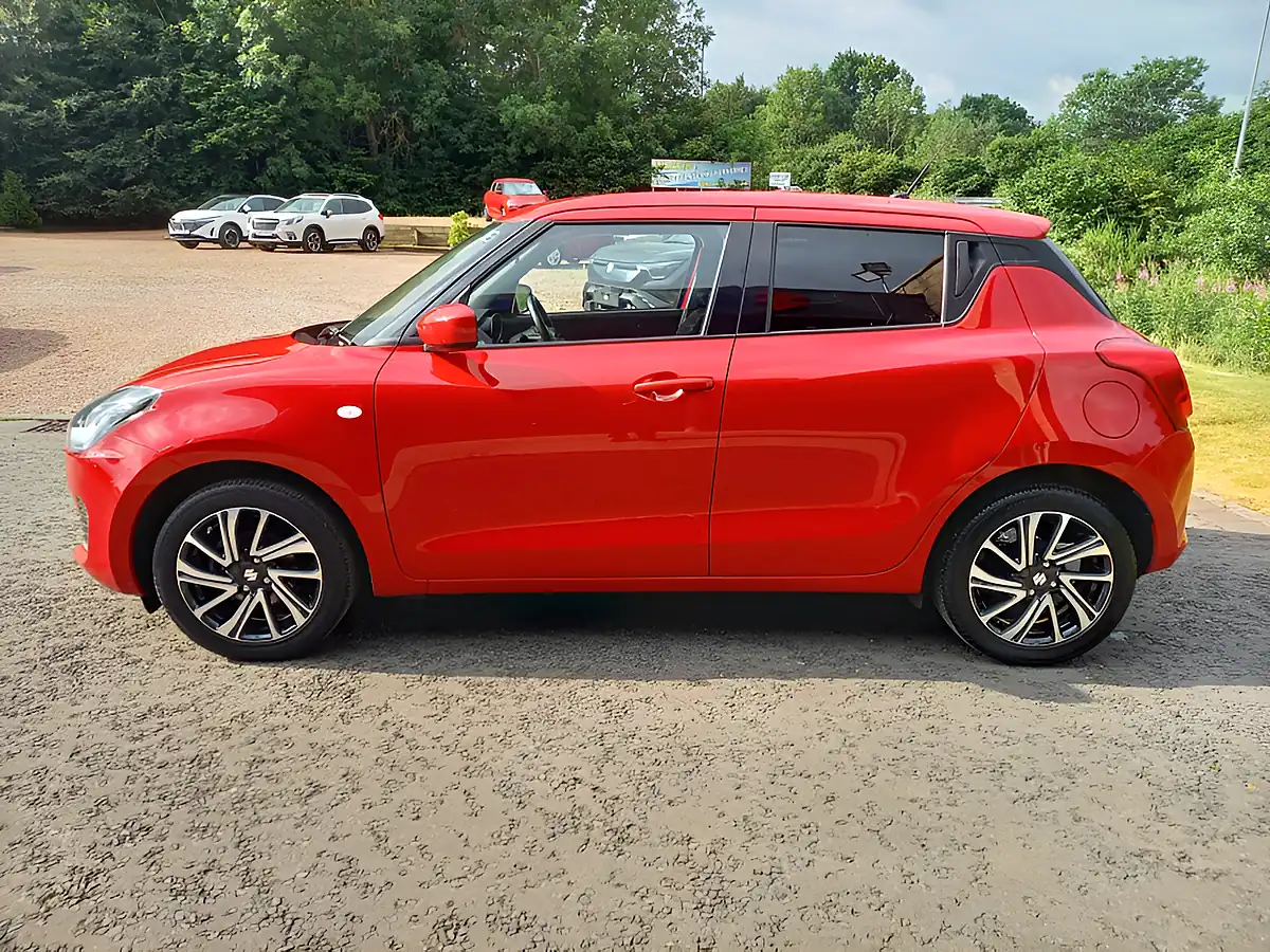 Used 2023 Suzuki Swift Sz-L Red - Interior and Exterior details 4