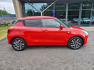 Used 2023 Suzuki Swift Sz-L Red - Interior and Exterior details 9