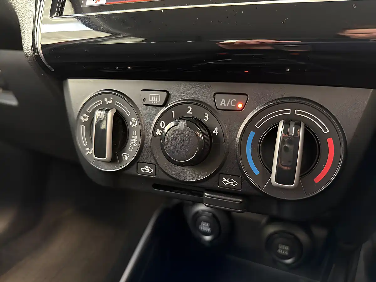 Used 2023 Suzuki Swift Sz-L Red - Interior and Exterior details 14