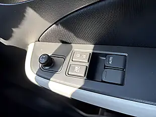 Used 2023 Suzuki Swift Sz-L Silver - Interior and Exterior details 13