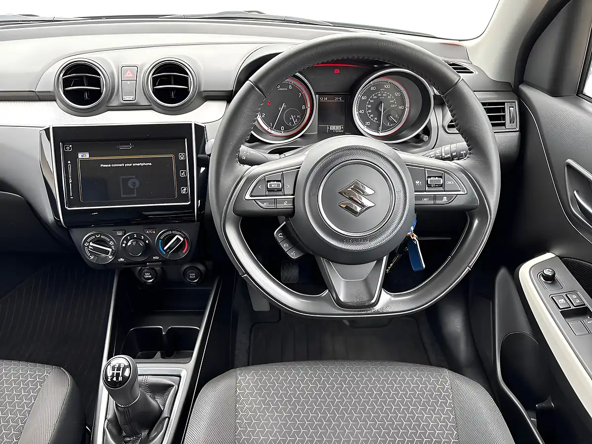 Used 2023 Suzuki Swift Sz-L White - Interior and Exterior details 9