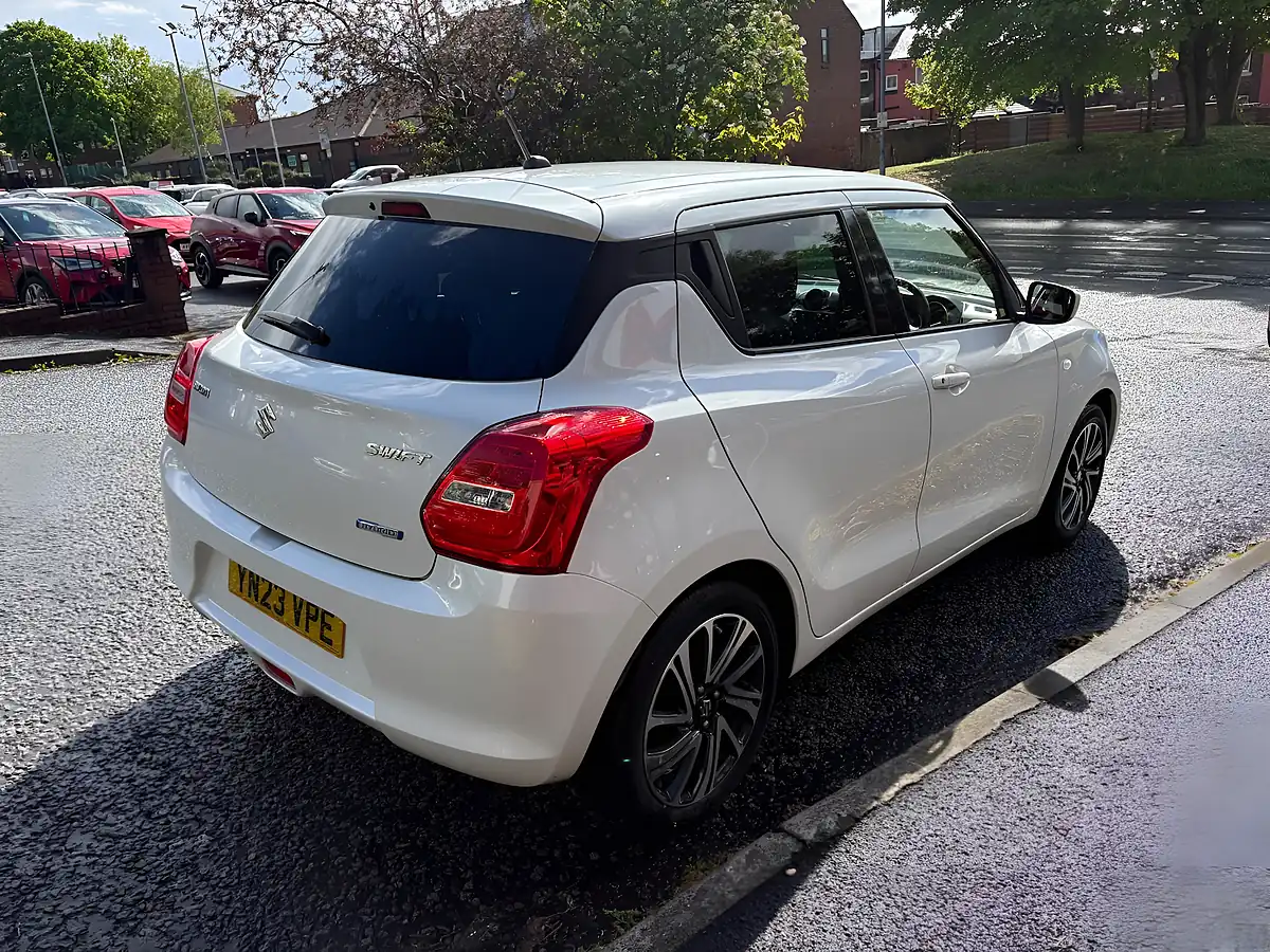 Used 2023 Suzuki Swift Sz-L White - Interior and Exterior details 3