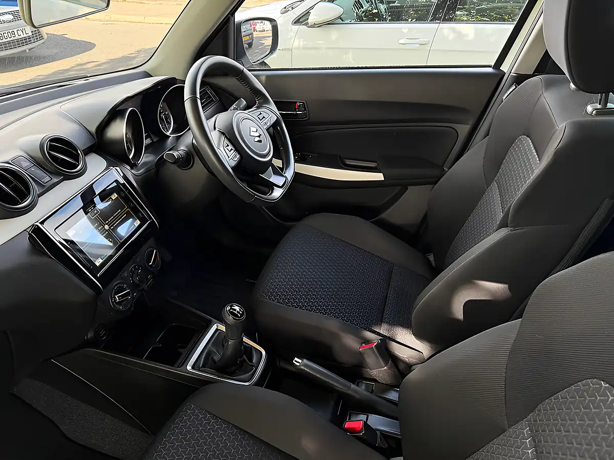 Used 2023 Suzuki Swift Sz-L White - Interior and Exterior details 13