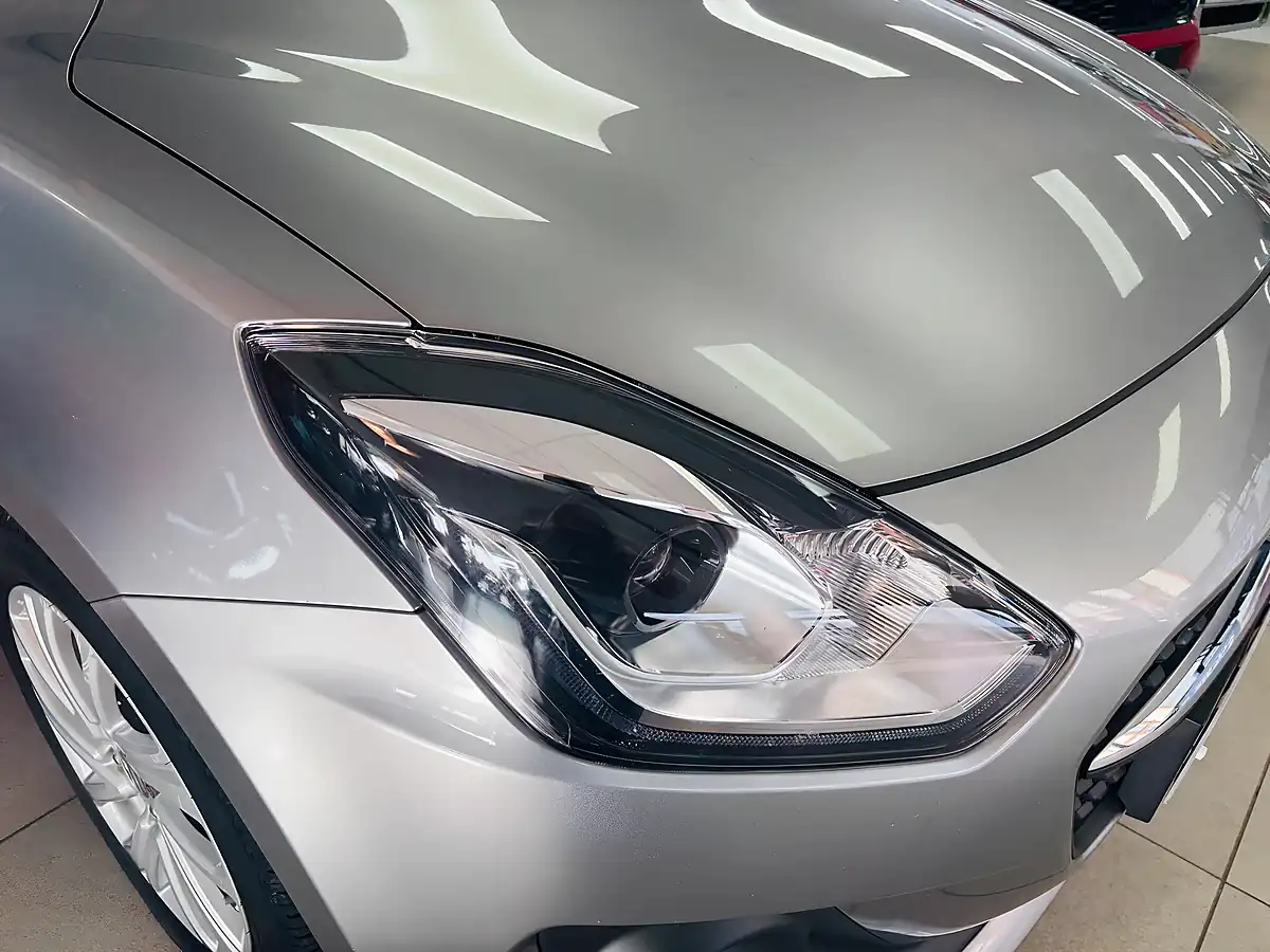 Used 2023 Suzuki Swift Sz-T Silver - Interior and Exterior details 5