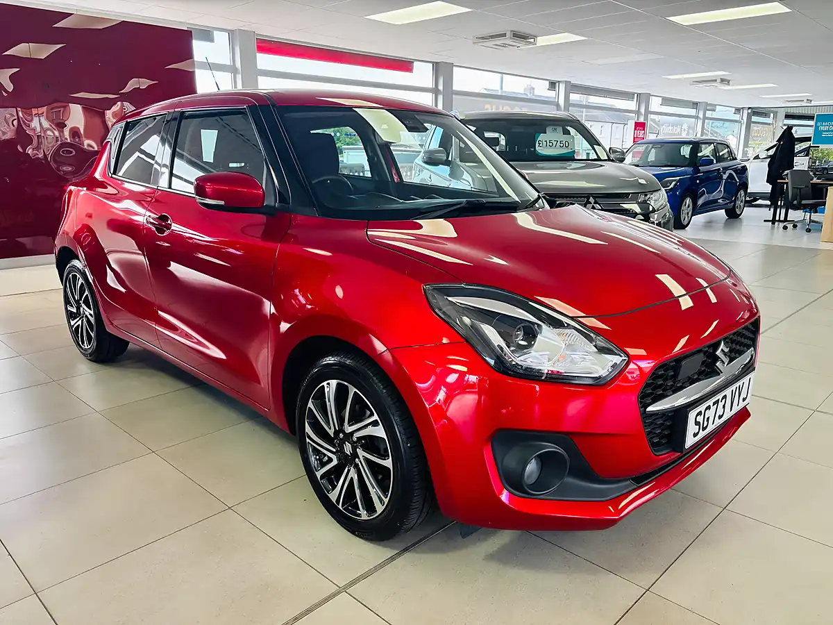 Used 2023 Suzuki Swift SZ5 Red - Front View