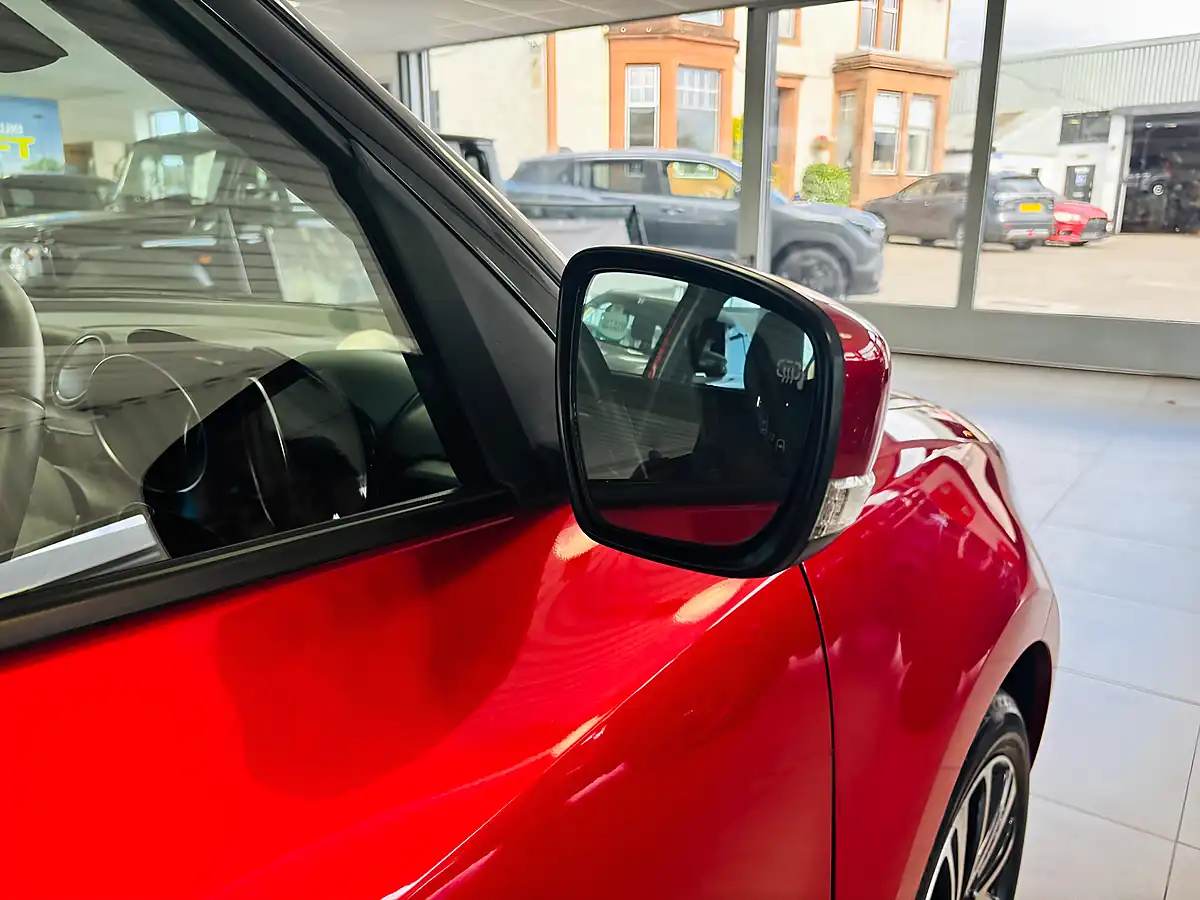 Used 2023 Suzuki Swift SZ5 Red - Interior and Exterior details 9