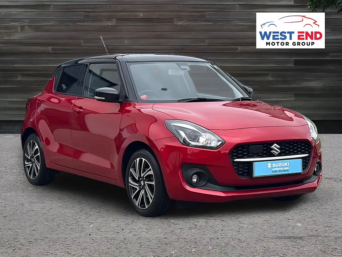 Used 2023 Suzuki Swift SZ5 Red - Front View