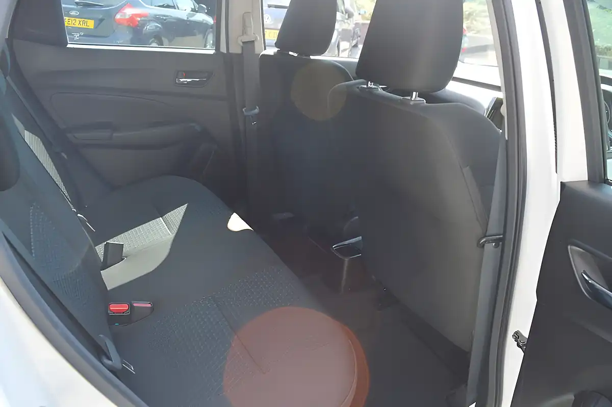 Used 2023 Suzuki Swift SZ5 White - Interior and Exterior details 14