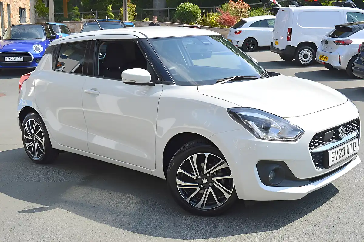 Used 2023 Suzuki Swift SZ5 White - Interior and Exterior details 3