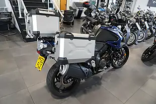 Used 2023 Suzuki V-Strom 1050 Blue Metallic - Interior and Exterior details 5