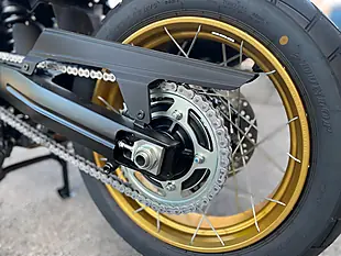 Used 2023 Suzuki V-Strom 1050DE Pre-Registered Yellow - Interior and Exterior details 6