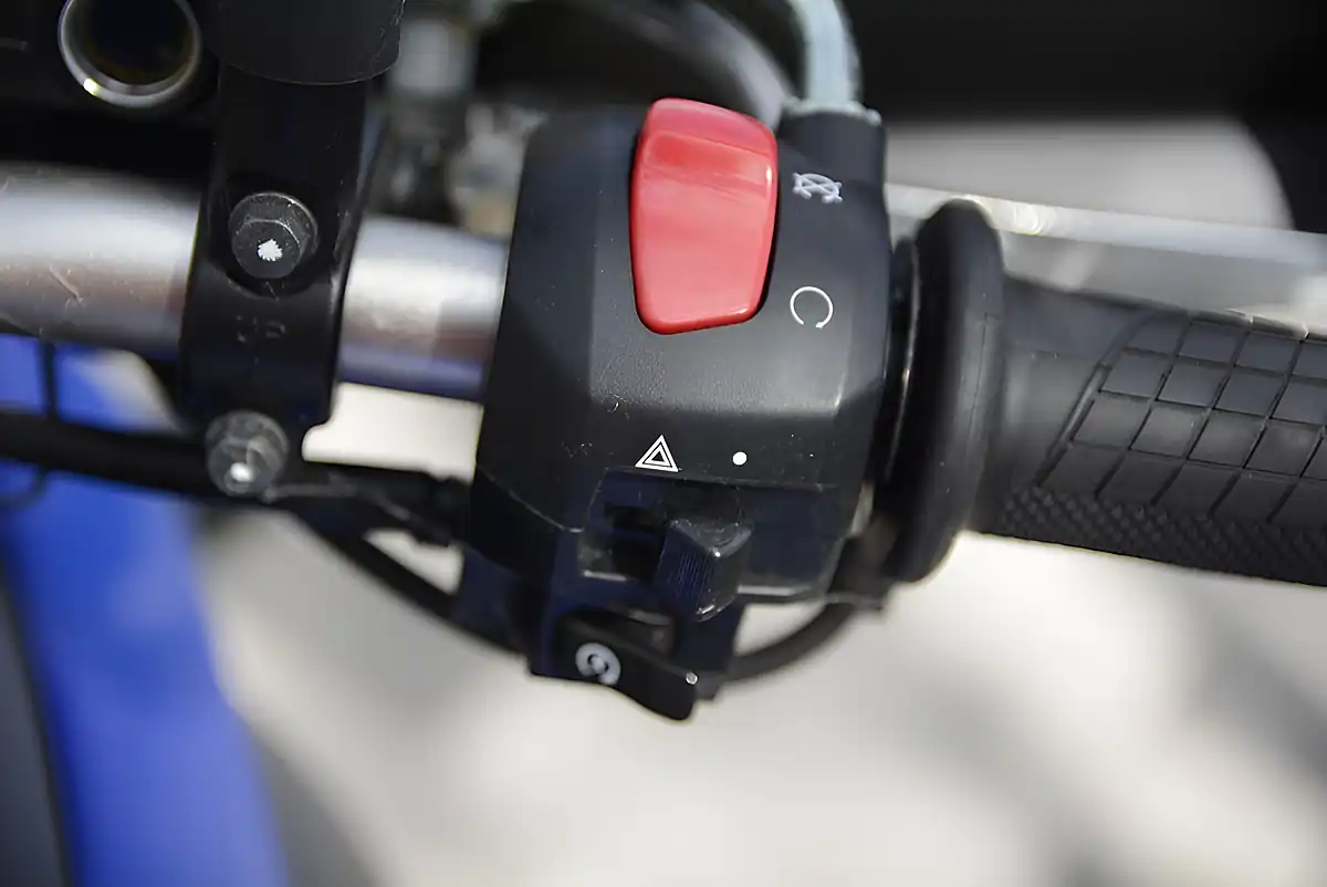 Used 2023 Suzuki V-Strom 650 Euro 5 Blue - Interior and Exterior details 10