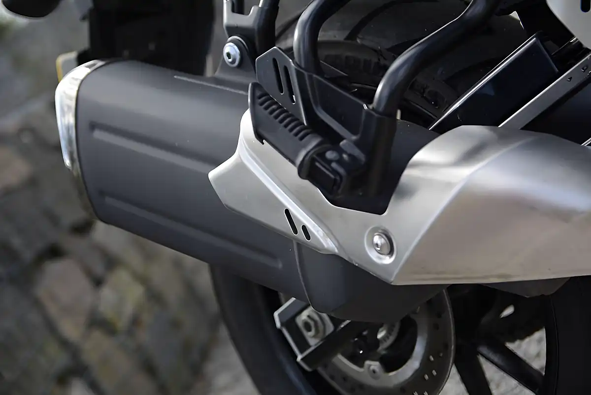 Used 2023 Suzuki V-Strom 650 Euro 5 Blue - Interior and Exterior details 4
