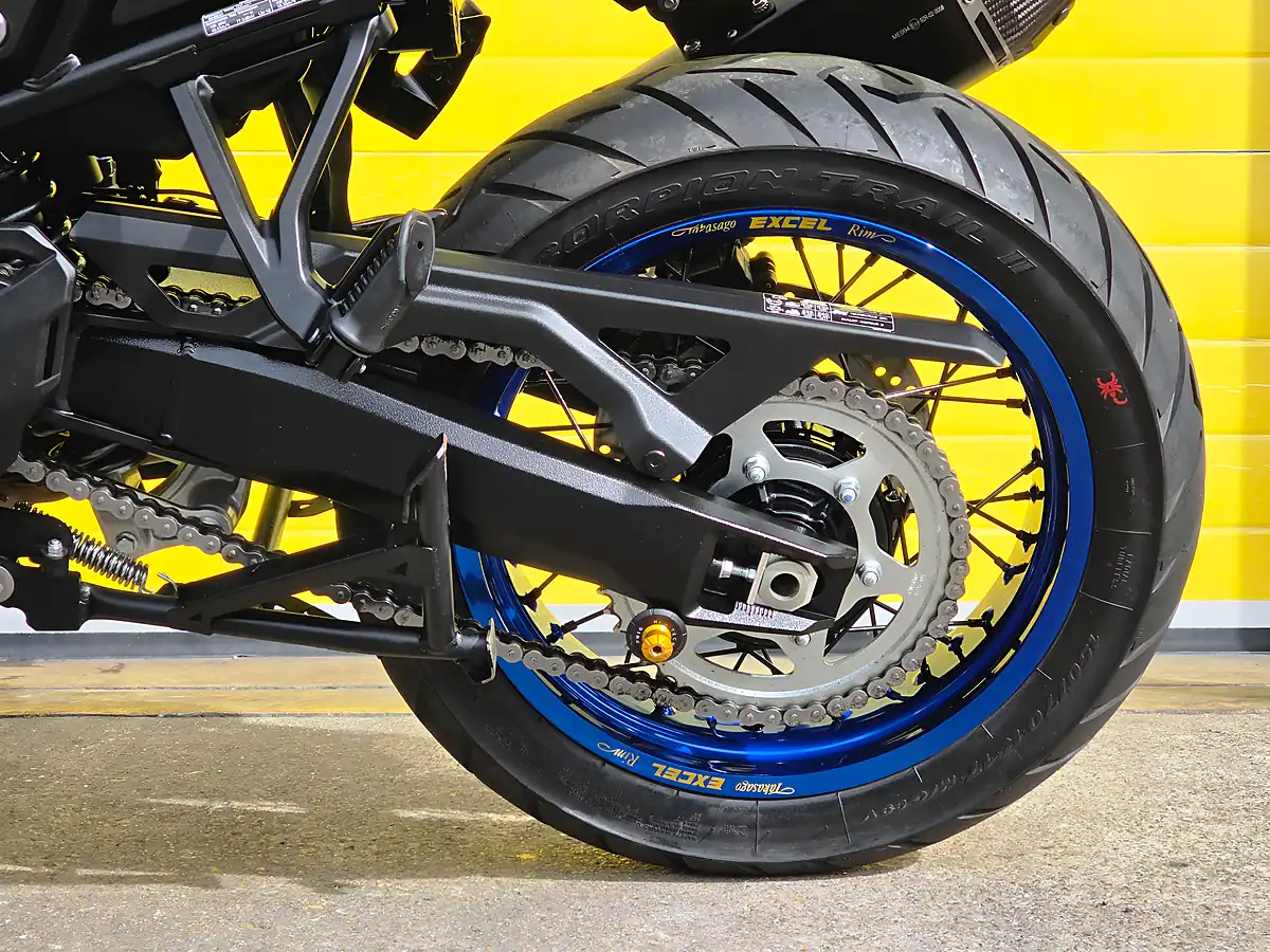 Used 2023 Suzuki V-Strom 800 De Black - Interior and Exterior details 17