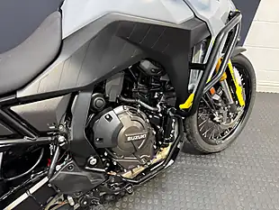 Used 2023 Suzuki V-Strom 800 De - Interior and Exterior details 10