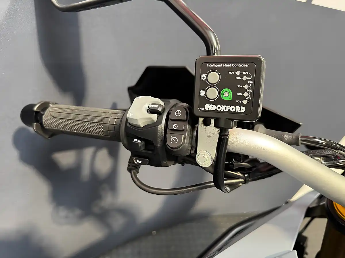 Used 2023 Suzuki V-Strom 800 De - Interior and Exterior details 13