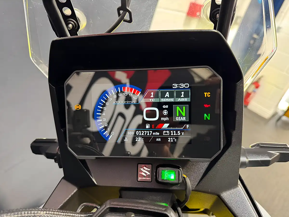 Used 2023 Suzuki V-Strom 800 De - Interior and Exterior details 14