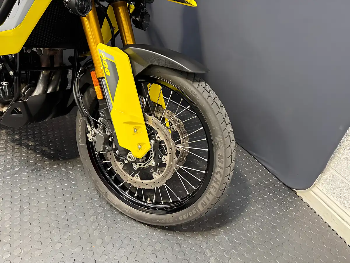 Used 2023 Suzuki V-Strom 800 De - Interior and Exterior details 6