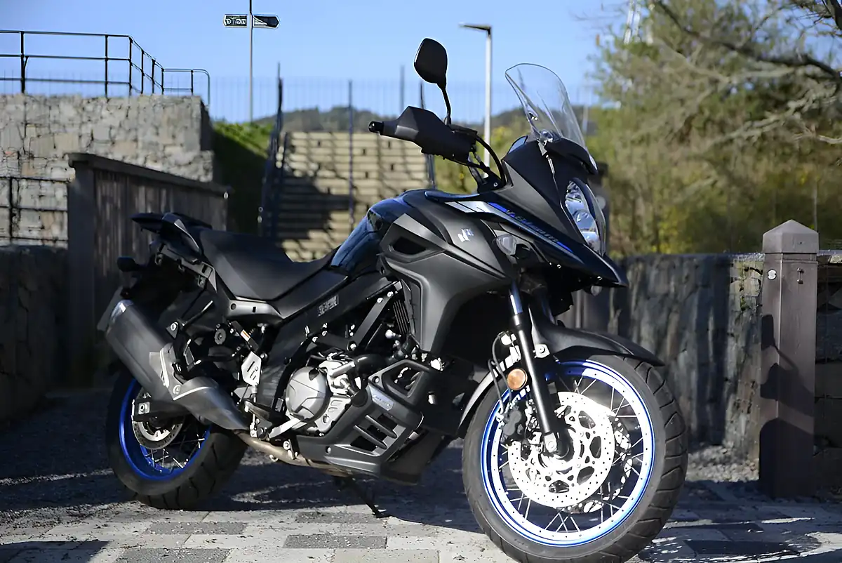 Used 2023 Suzuki V-Strom Black - Front View