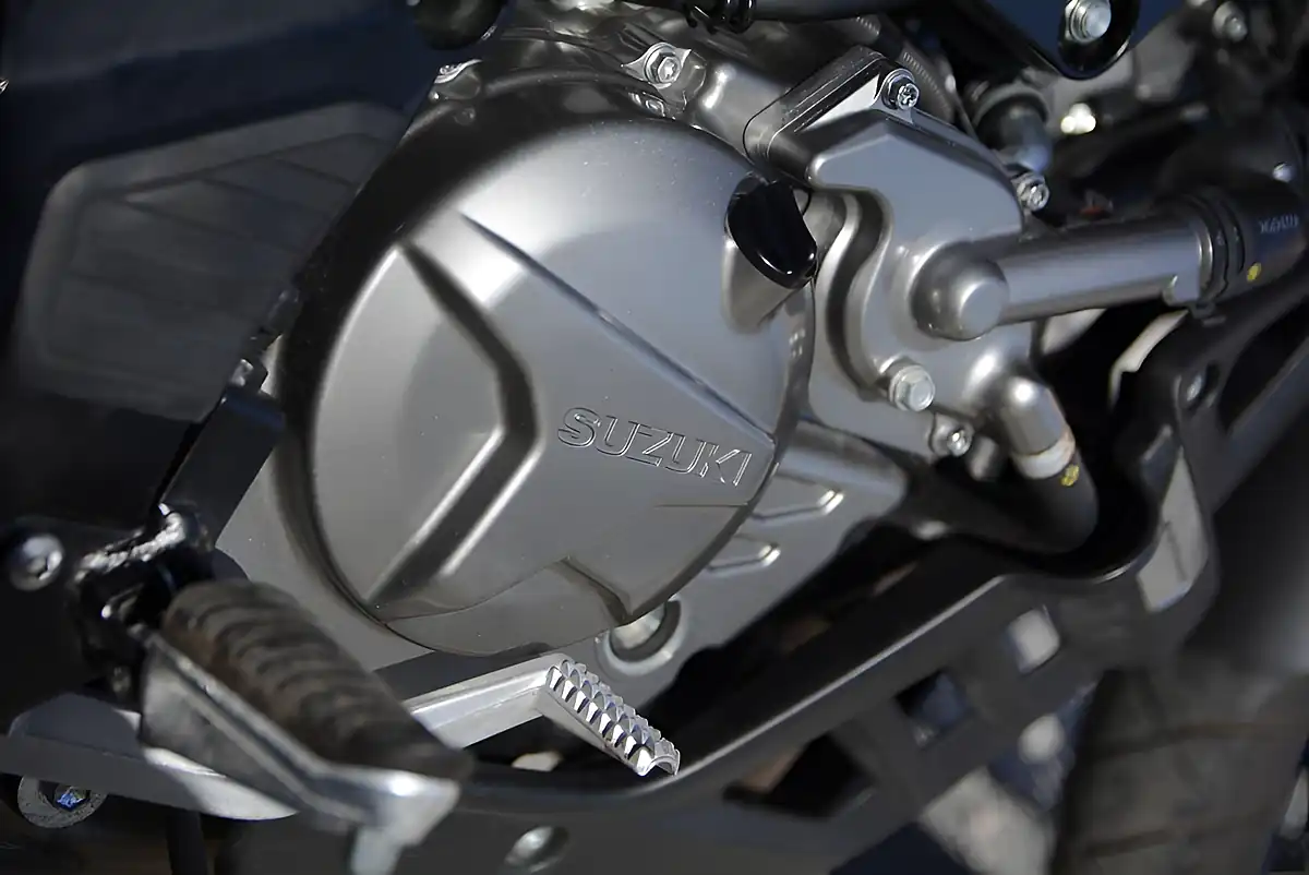 Used 2023 Suzuki V-Strom Black - Interior and Exterior details 3