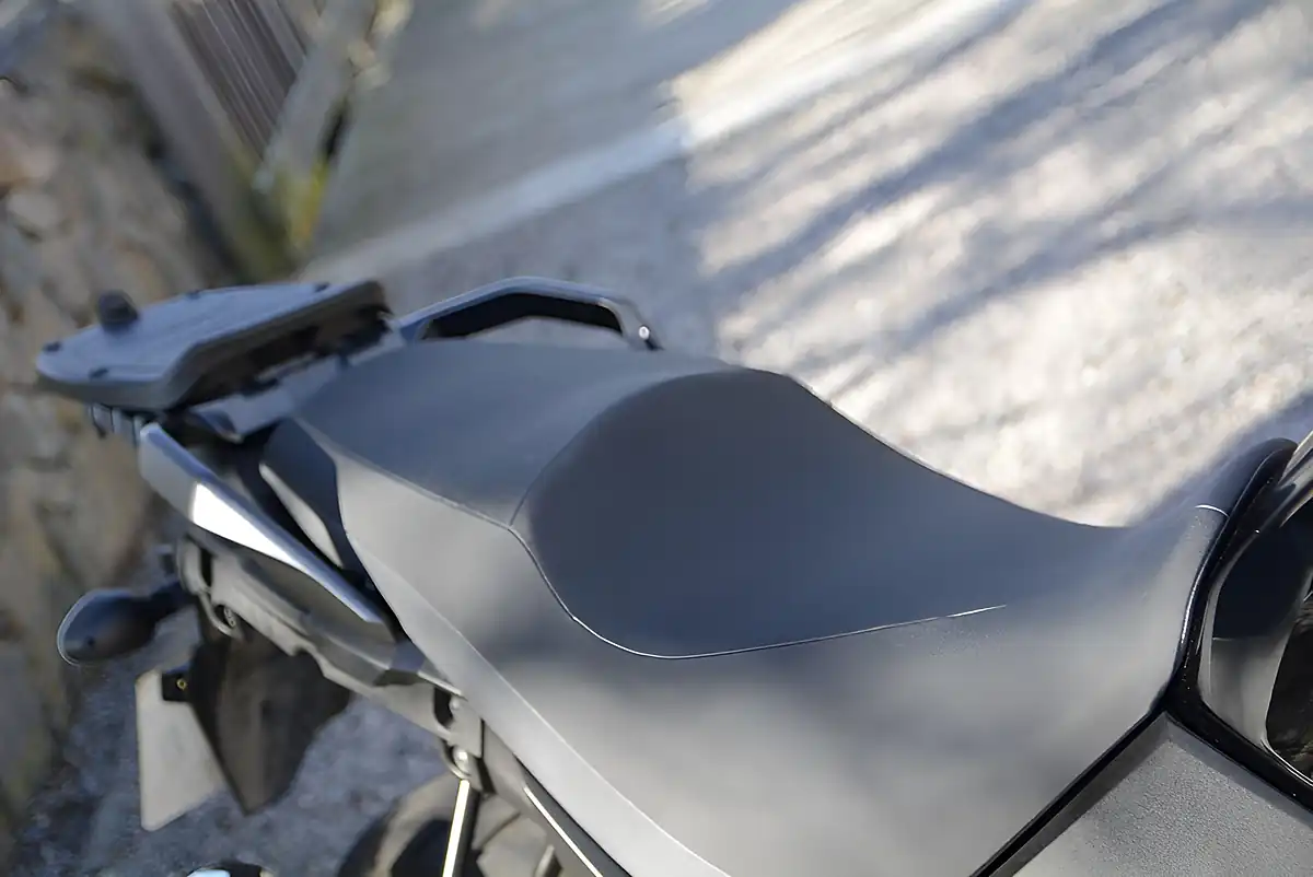 Used 2023 Suzuki V-Strom Black - Interior and Exterior details 4