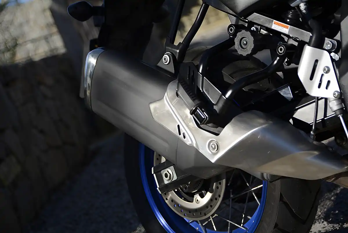 Used 2023 Suzuki V-Strom Black - Interior and Exterior details 6