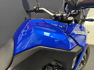 Used 2023 Suzuki V-Strom - Interior and Exterior details 11