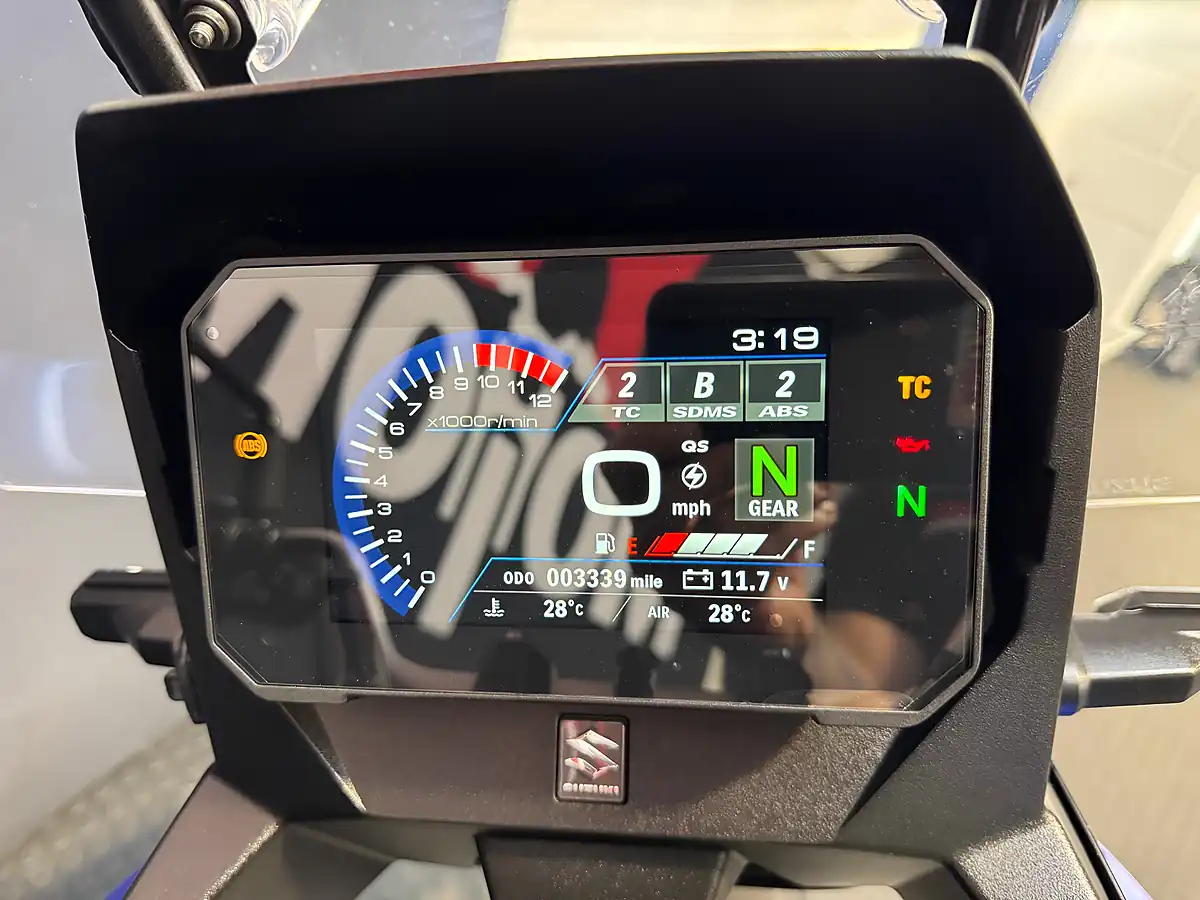 Used 2023 Suzuki V-Strom - Interior and Exterior details 14
