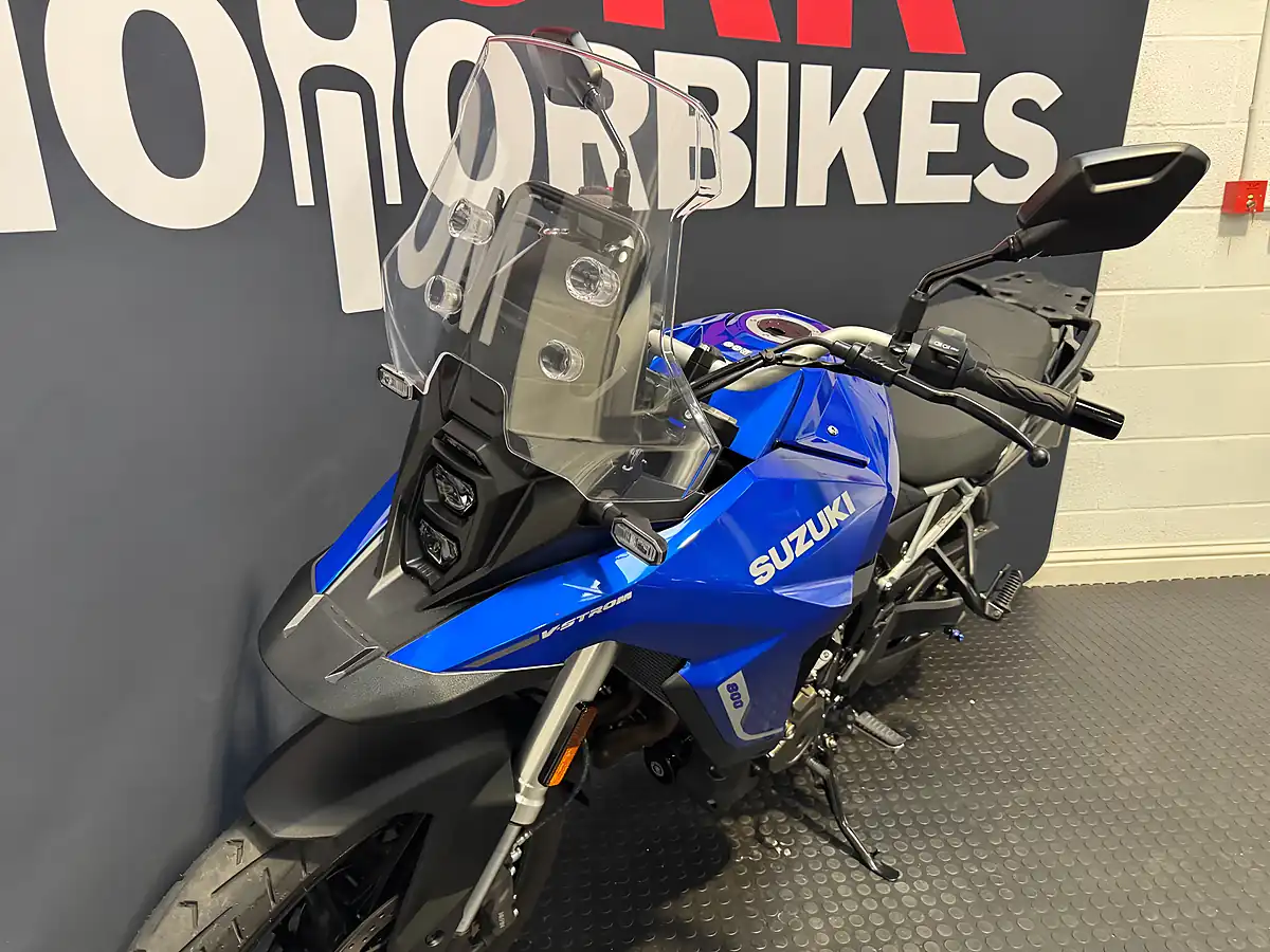 Used 2023 Suzuki V-Strom - Interior and Exterior details 15
